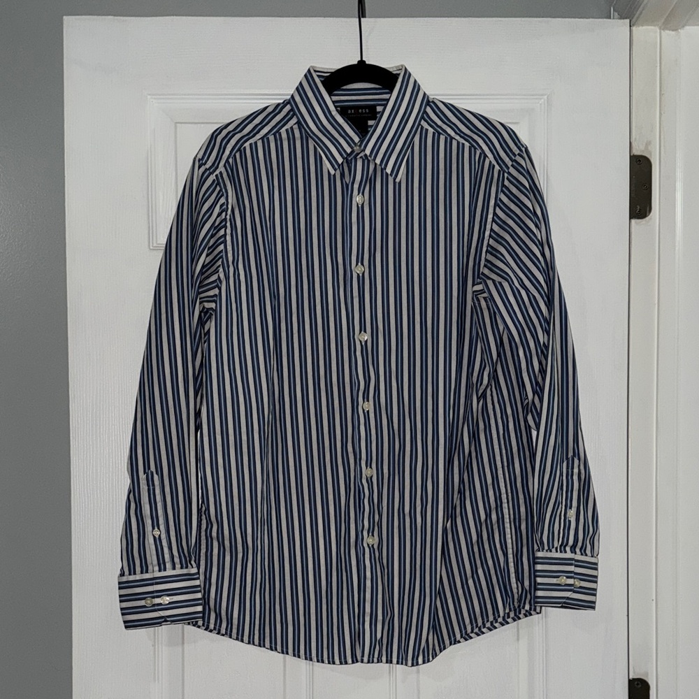 Axcess Navy and White Striped Button Down Shirt